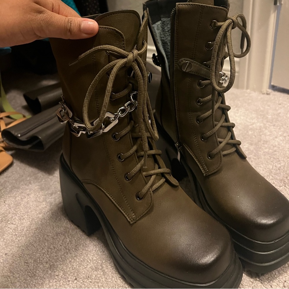 NEW Leather Chunky Heels Platform Boots